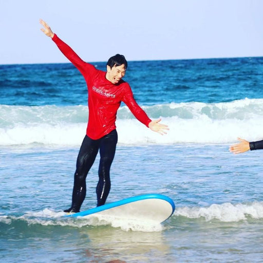 2H Surf Experience At Surfers Paradise Qld - We Wander