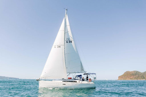 3 Hour Skippered Yacht Charter - We Wander