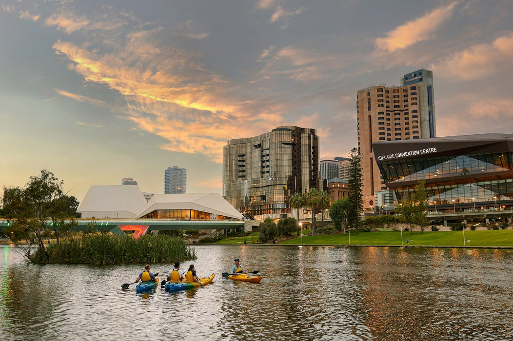 Adelaide City Kayak Tour - We Wander