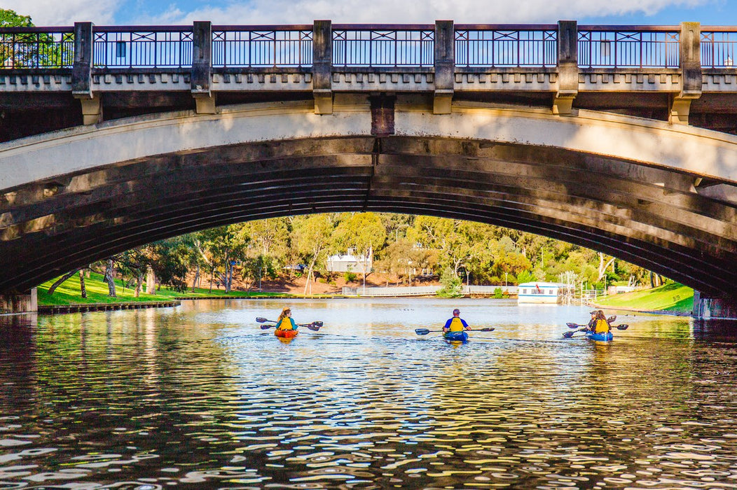 Adelaide City Kayak Tour - We Wander