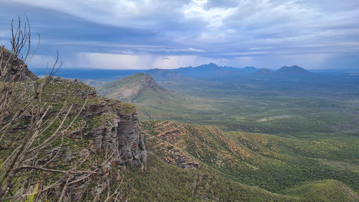 Bluff Knoll Hiking Experience - We Wander