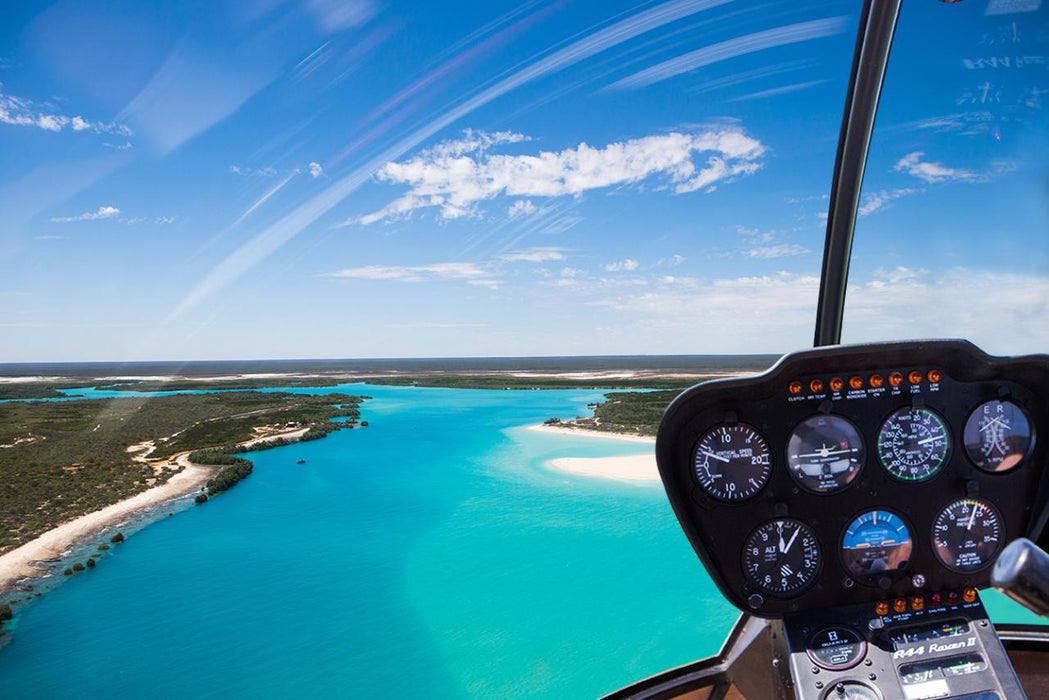 Pearls & Coast Flight And Willie Creek Pearl Farm Tour & Lunch Ex Broome - We Wander